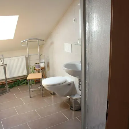 Ferienwohnung /zimmervermietung Grosse Apartment