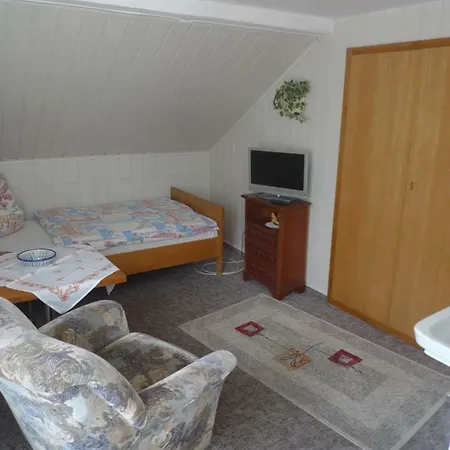 Ferienwohnung /zimmervermietung Grosse *